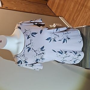 ★ 3 for $10 ★ Floral Top